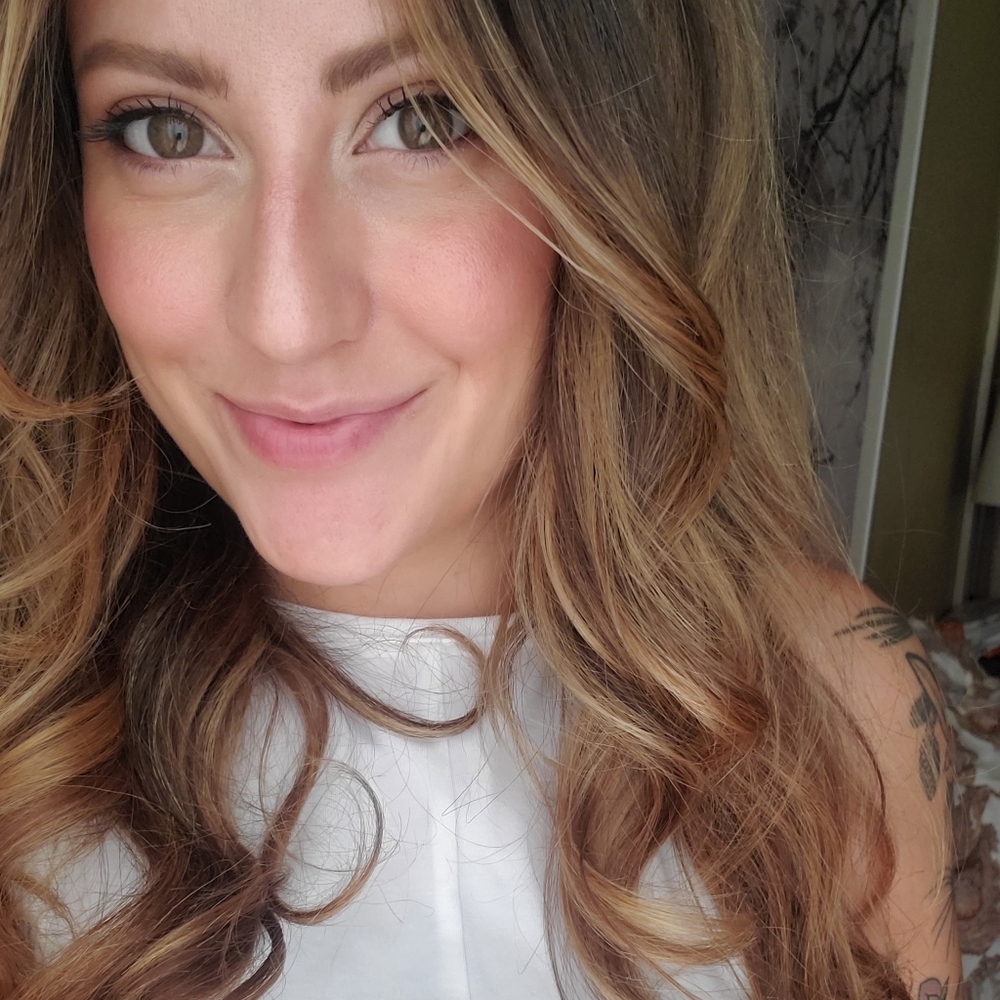 Meet your Posher, Jennifer